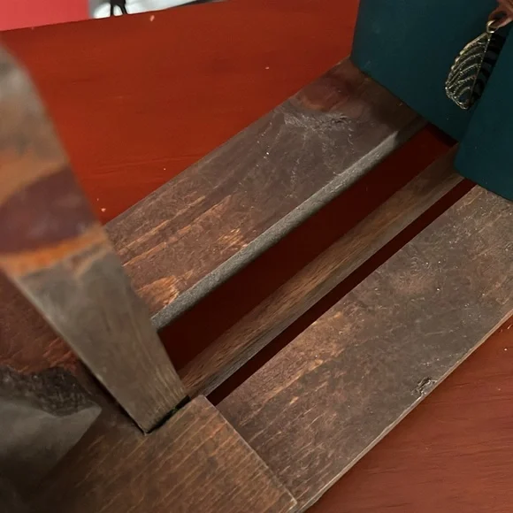 Solid wood bear bookends - Picture 12 of 16